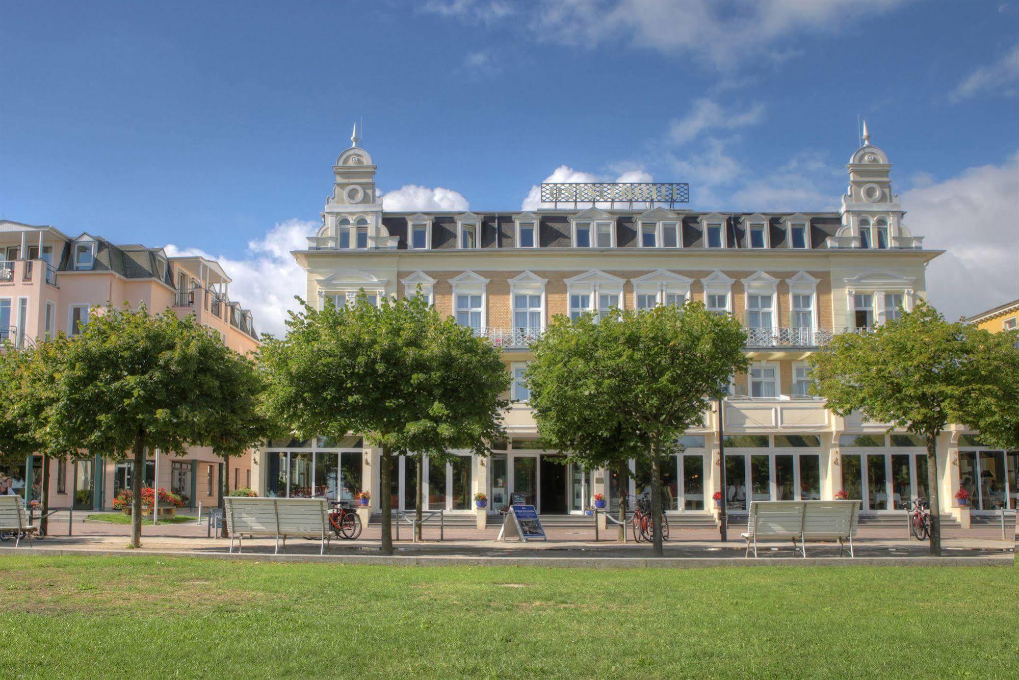 Seetelhotel Ostseehotel Ahlbeck Ahlbeck  ภายนอก รูปภาพ