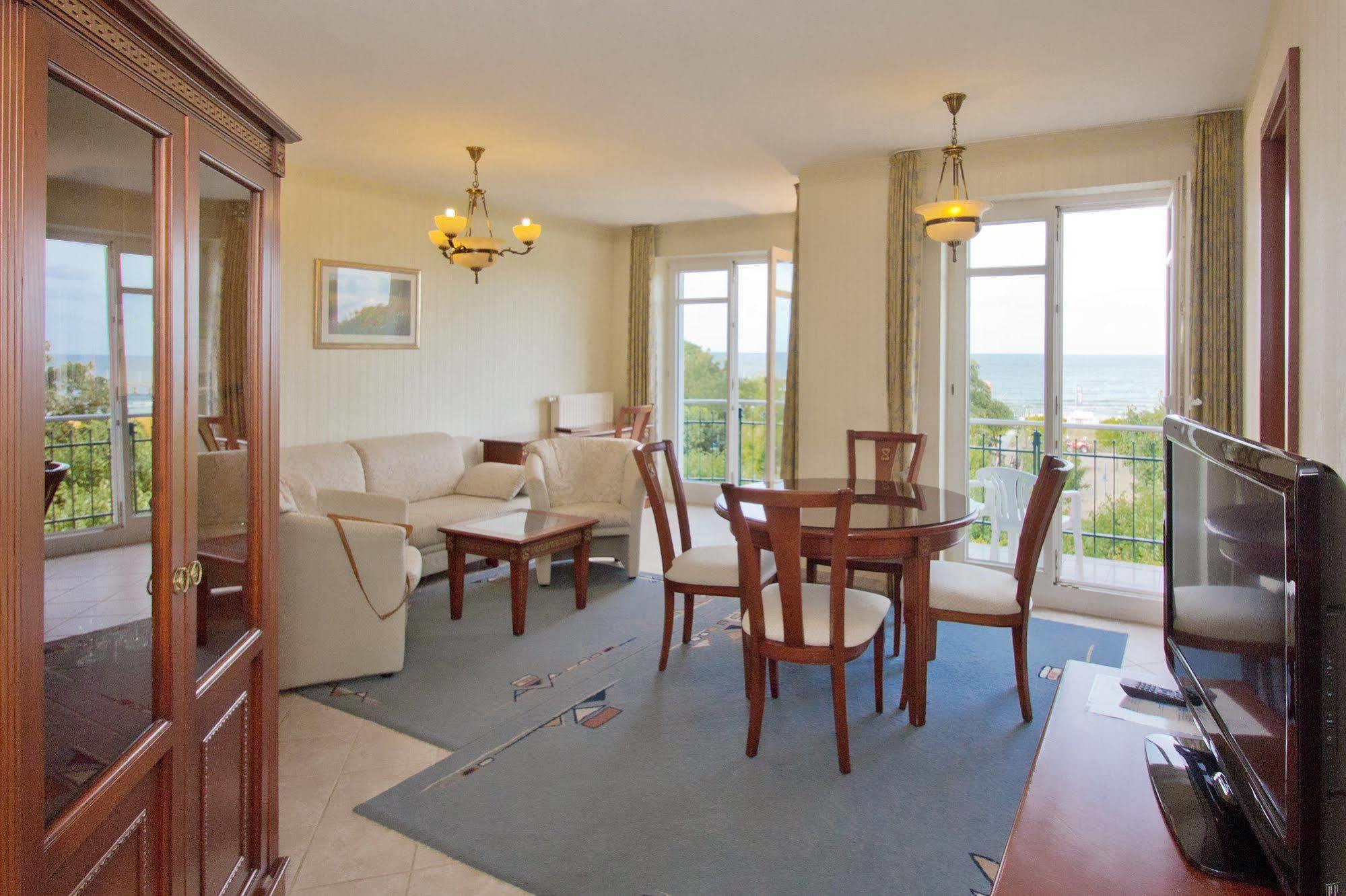 Seetelhotel Ostseehotel Ahlbeck Ahlbeck  ภายนอก รูปภาพ